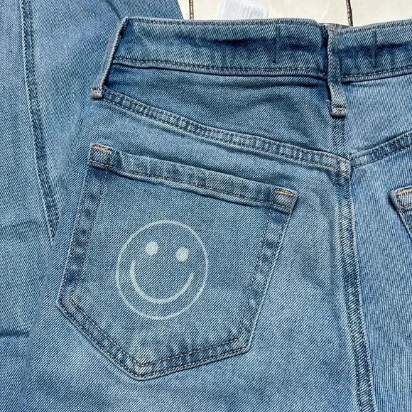 🙂Hollister Distressed Smiley Face Blue Jeans Size Waist 24 Length 27 - Picture 9 of 9